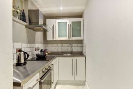 Lower Ground Floor Flat, Montpelier Terrace, Image 27