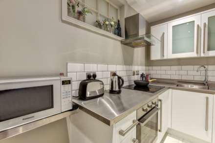 Lower Ground Floor Flat, Montpelier Terrace, Image 28