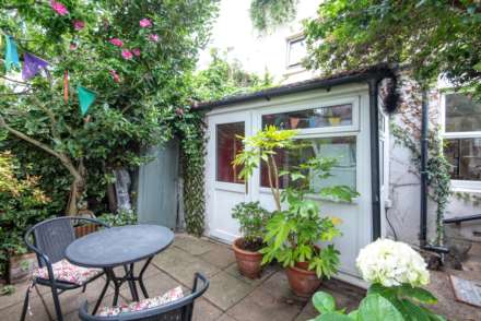 Stirling Place, Hove, Image 9