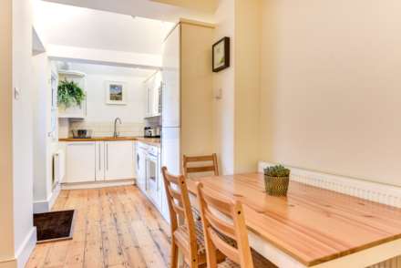 ‘Brighton's Park Crescent Apartment', Image 17