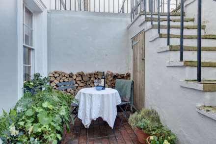 ‘Brighton's Park Crescent Apartment', Image 7