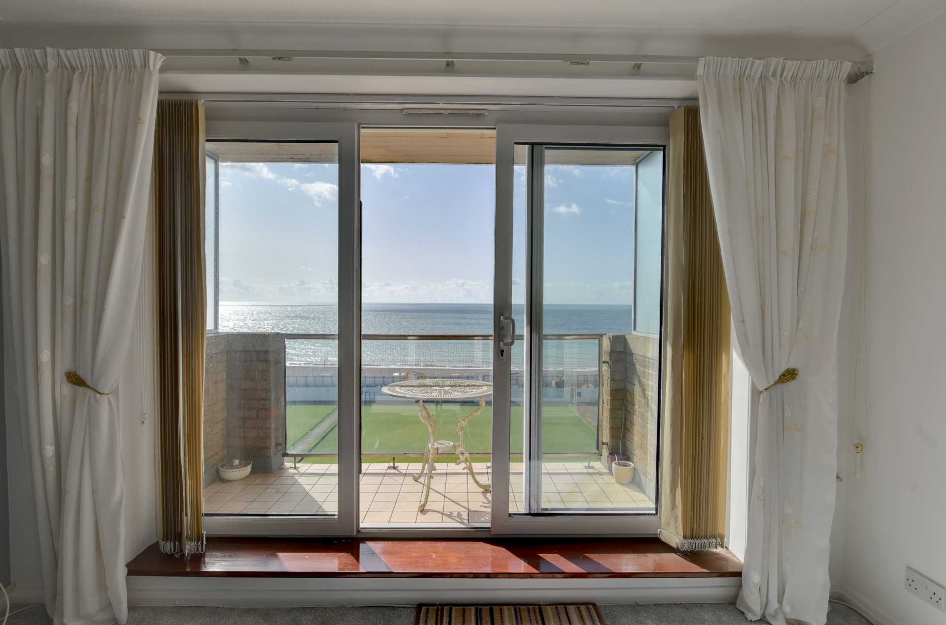 Fairlawns, Hove, Image 11