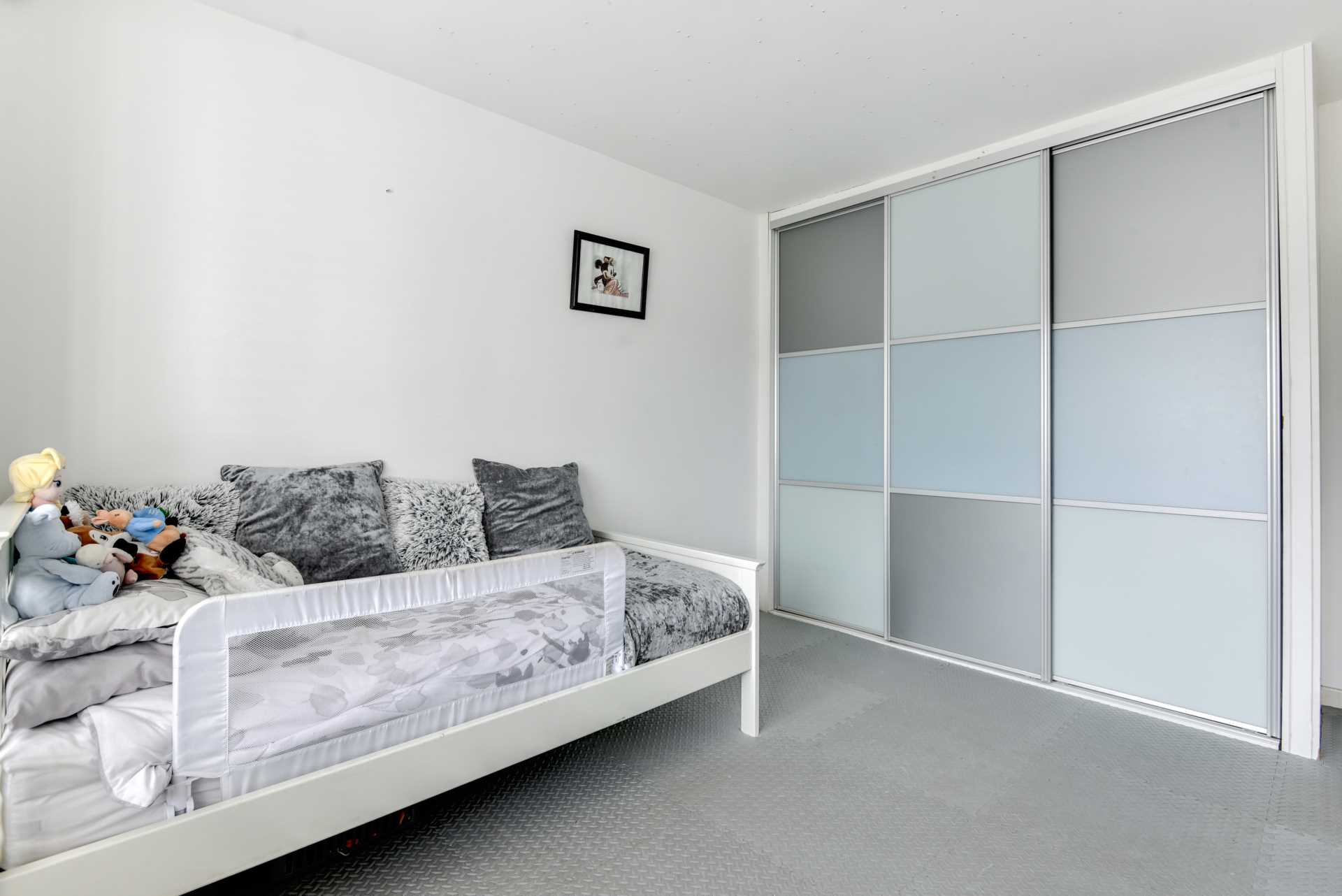 Fairfield Gardens, Portslade, Image 27