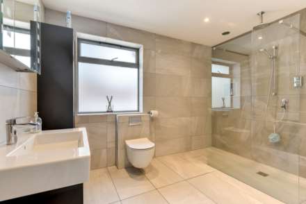 Fairfield Gardens, Portslade, Image 17