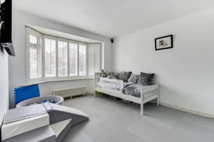 Fairfield Gardens, Portslade, Image 24