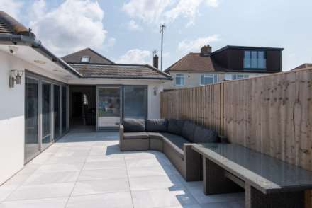 Fairfield Gardens, Portslade, Image 5