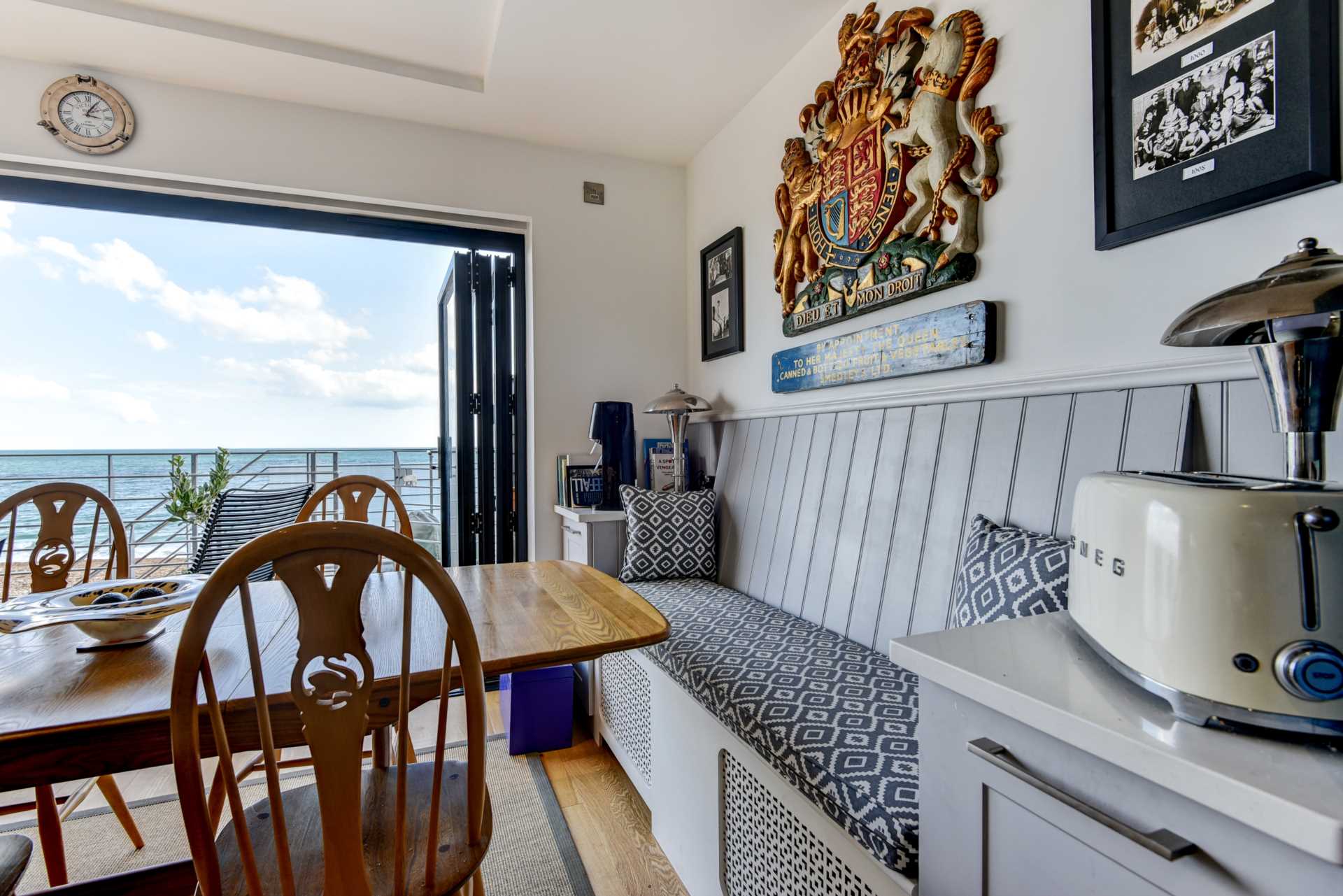 Brighton Road, Lancing, Image 15