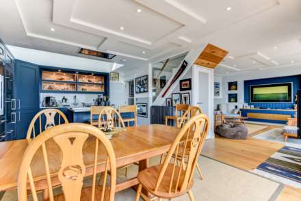 Brighton Road, Lancing, Image 16