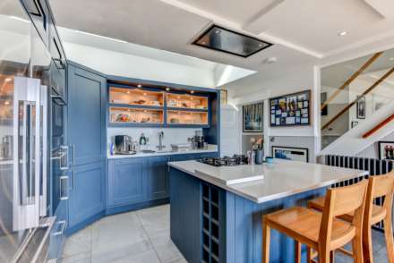 Brighton Road, Lancing, Image 17