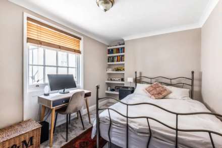 Lansdowne Square, Hove, Image 10