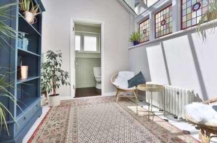 Lansdowne Square, Hove, Image 4