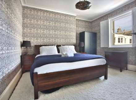 Lansdowne Square, Hove, Image 5