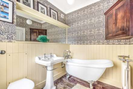 Lansdowne Square, Hove, Image 7