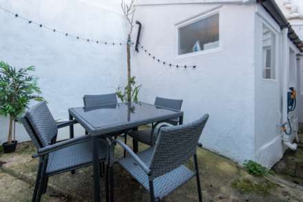 Westbourne Place, Hove, Image 17