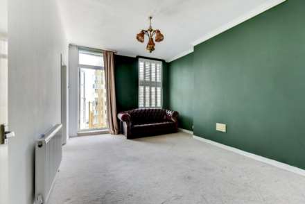Verner House, Victoria Terrace, Hove, Image 3