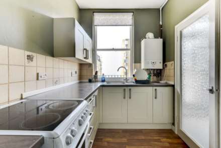 Verner House, Victoria Terrace, Hove, Image 4