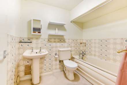 Verner House, Victoria Terrace, Hove, Image 7