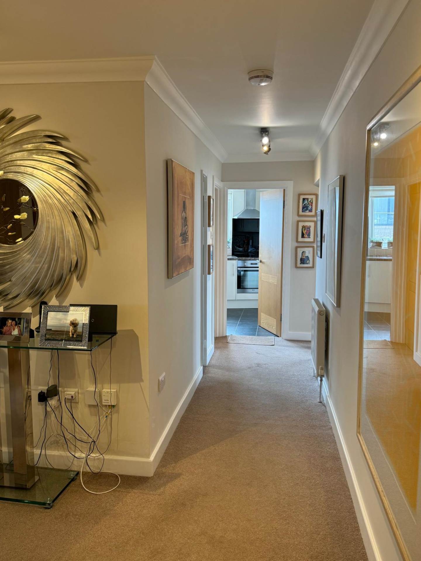 Grand Avenue, Hove, Image 6