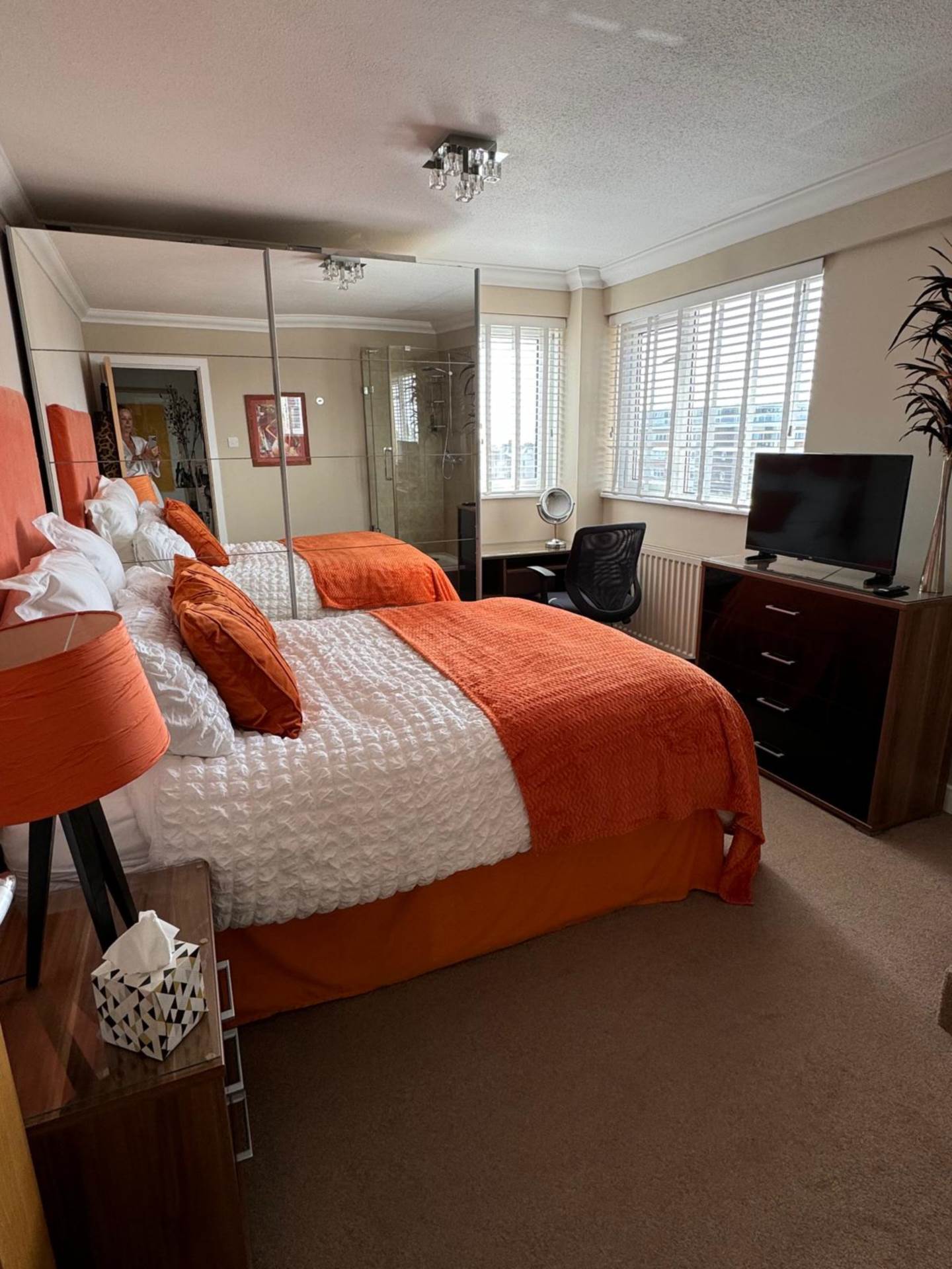 Grand Avenue, Hove, Image 9
