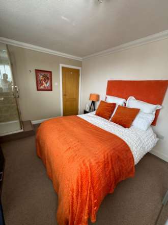 Grand Avenue, Hove, Image 10