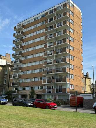 Grand Avenue, Hove, Image 12