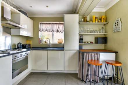 Fourth Avenue, Hove, Image 2
