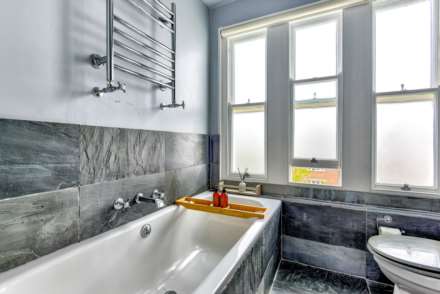 Fourth Avenue, Hove, Image 29
