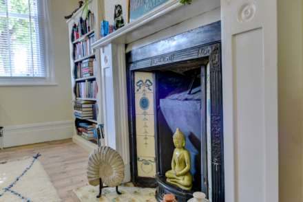 Langdale Gardens, Hove, Image 10