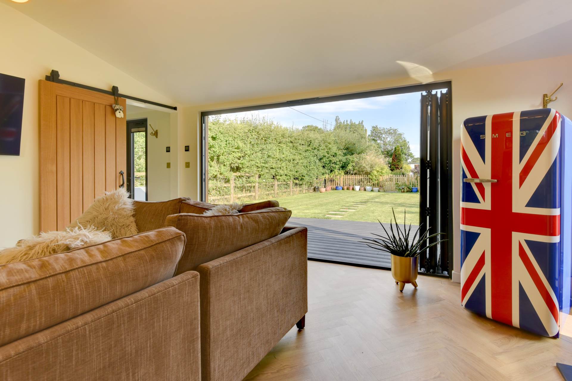 Wheatsheaf Road, Henfield, Image 15