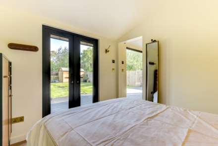 Wheatsheaf Road, Henfield, Image 17