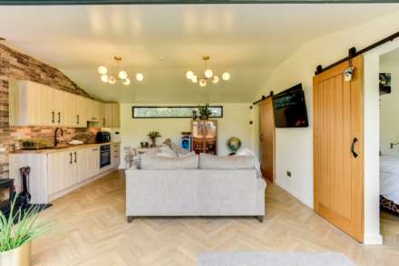 Wheatsheaf Road, Henfield, Image 22