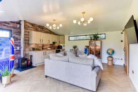 Wheatsheaf Road, Henfield, Image 29