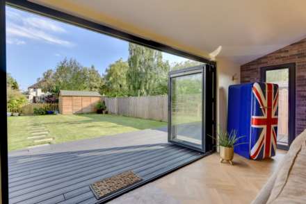 Wheatsheaf Road, Henfield, Image 5