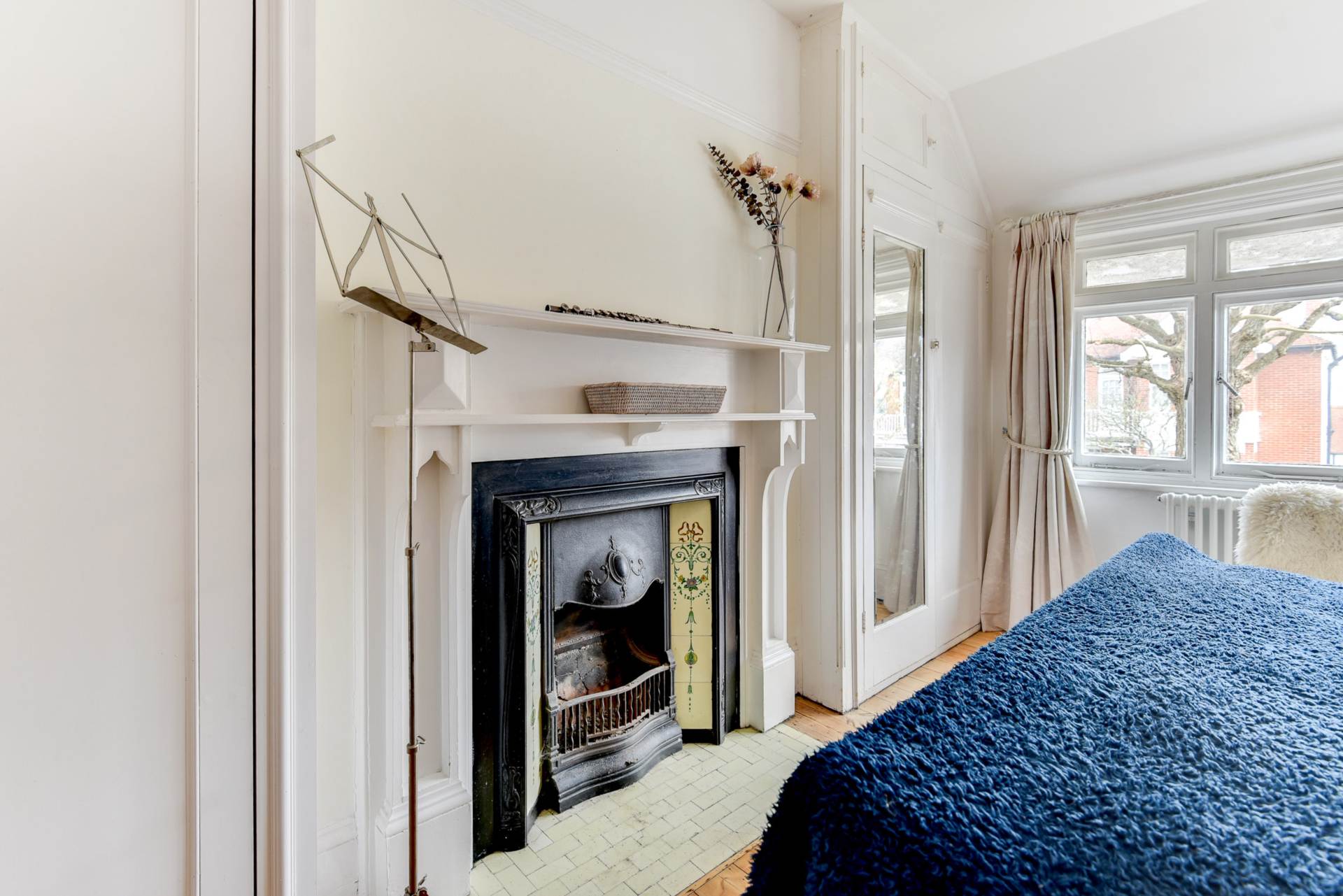 Langdale Gardens, Hove, Image 17