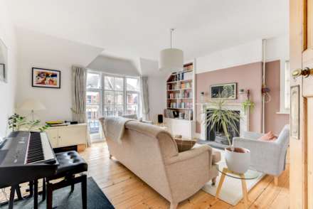 Langdale Gardens, Hove, Image 15