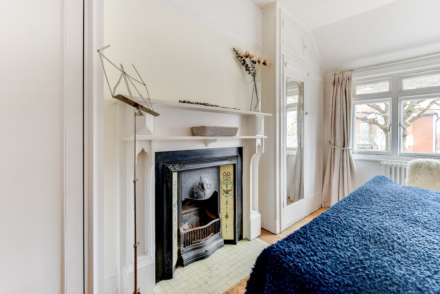 Langdale Gardens, Hove, Image 17
