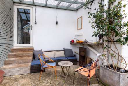 Langdale Gardens, Hove, Image 21