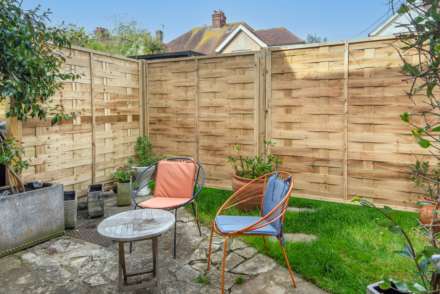 Langdale Gardens, Hove, Image 26