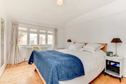 Langdale Gardens, Hove, Image 5