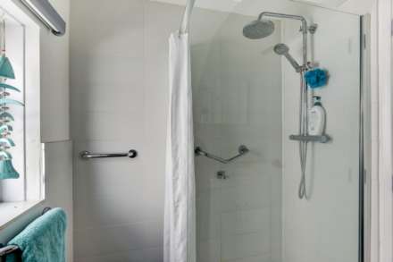 Osbourne Villas, Hove, Image 11