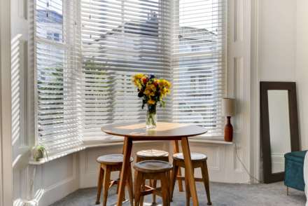 Osbourne Villas, Hove, Image 17