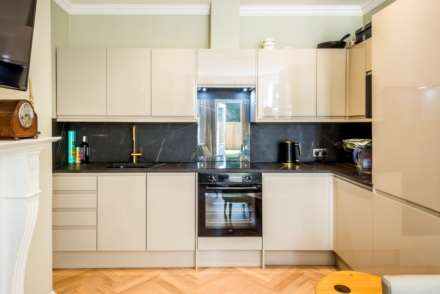 Salisbury Road, Hove, Image 3