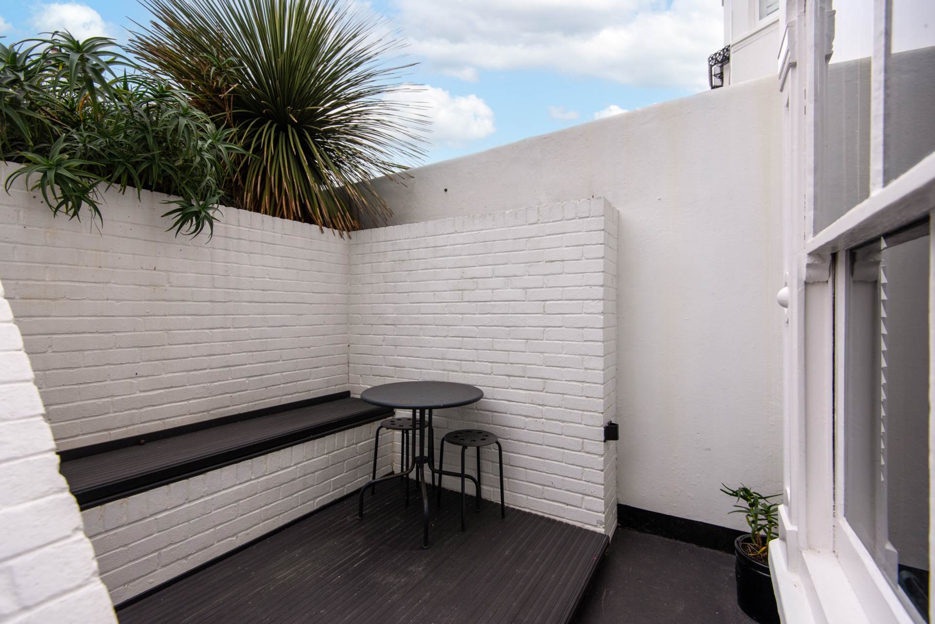 'The Cellar', Image 11