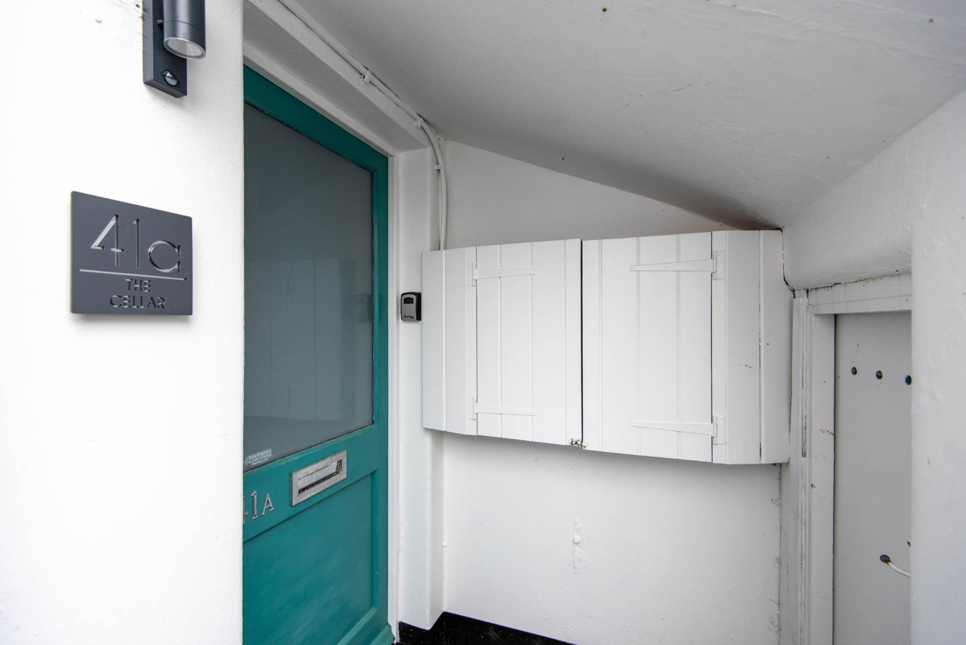 'The Cellar', Image 14
