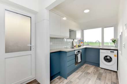 Channel Court, Lancing, Image 10