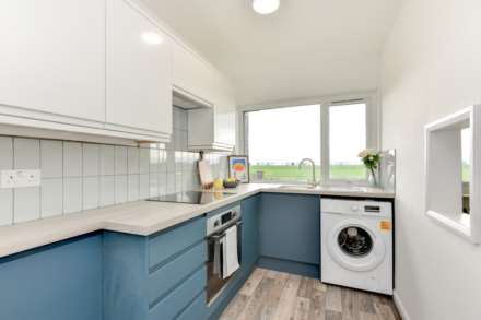 Channel Court, Lancing, Image 3
