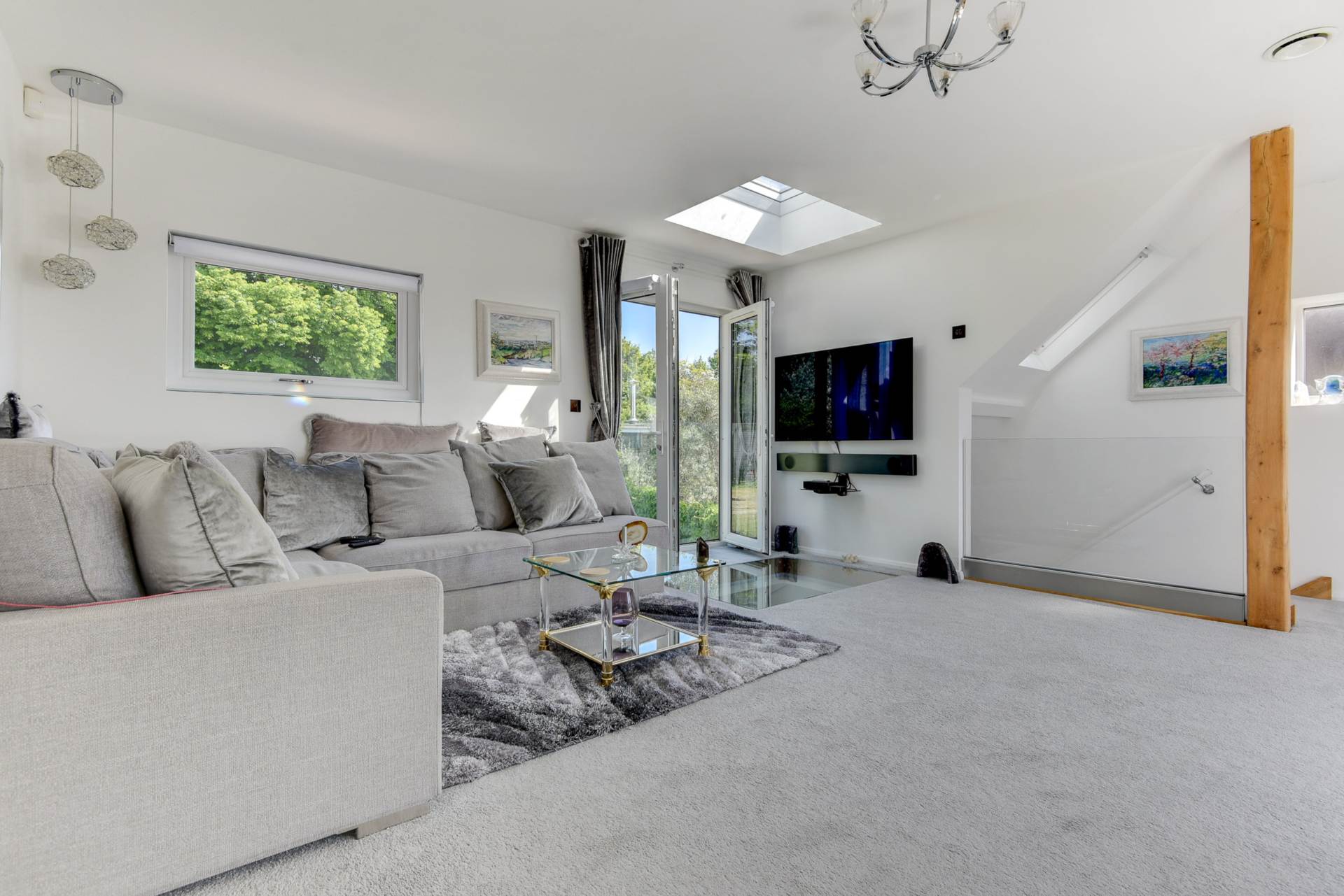 Ring Road, Lancing, Image 21