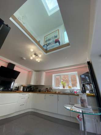 Ring Road, Lancing, Image 5