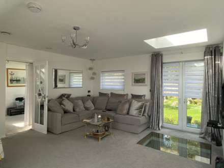 Ring Road, Lancing, Image 6