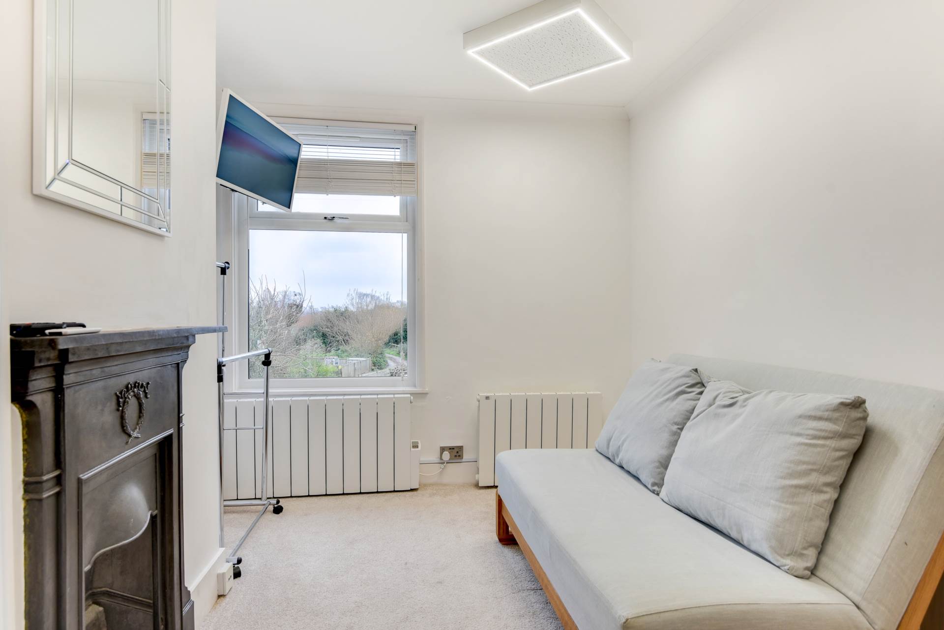 Southview Terrace, Lancing, Image 9